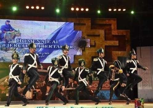 
Impecables. Precisión técnica en el baile y en la coreografía. | Gentileza
   