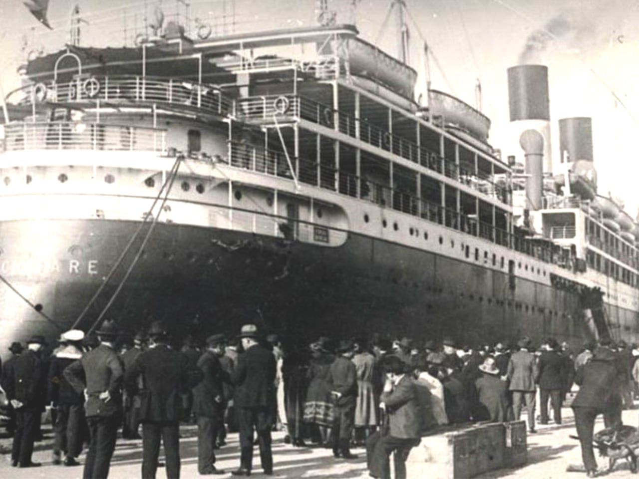 El buscador te dice en qué barco llegaron tus familiares inmigrantes a Argentina
Desde el sitio web del Centro de Estudios Migratorios Latinoamericanos se pueden saber varios datos del viaje que los antepasados hicieron entre 1800 y 1960 para llegar al país.