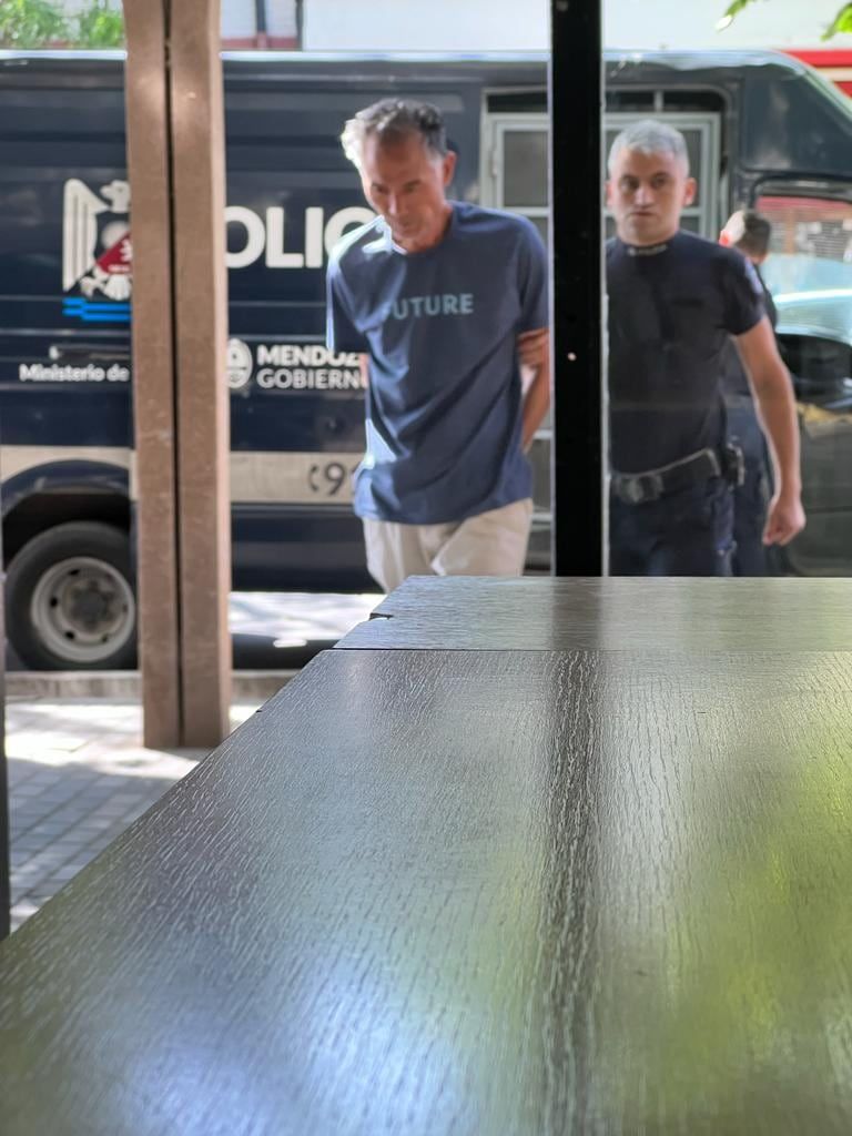 El ciudadano coreano Kim Seong Jim (64) recibió una triple imputación por el femicido de su pareja, Kyung Ja Yoo (49).