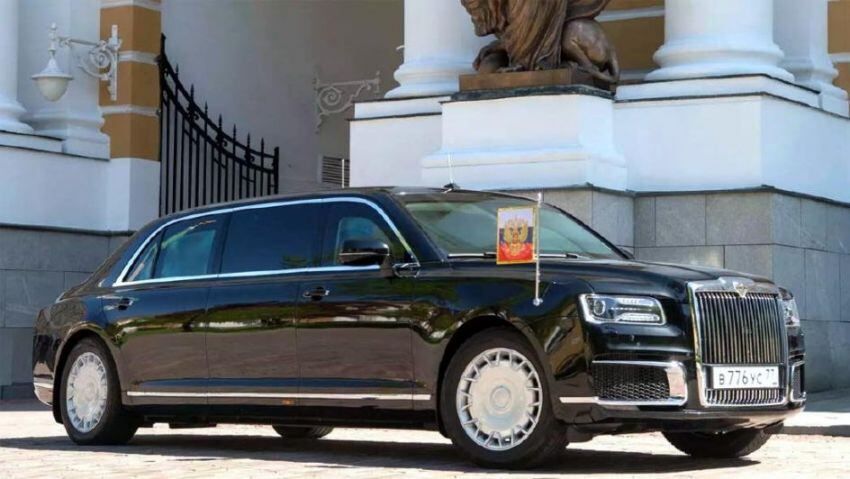 
    Auris Senat. La limusina rusa que movilizará a su presidente Vladimir Putin.
   