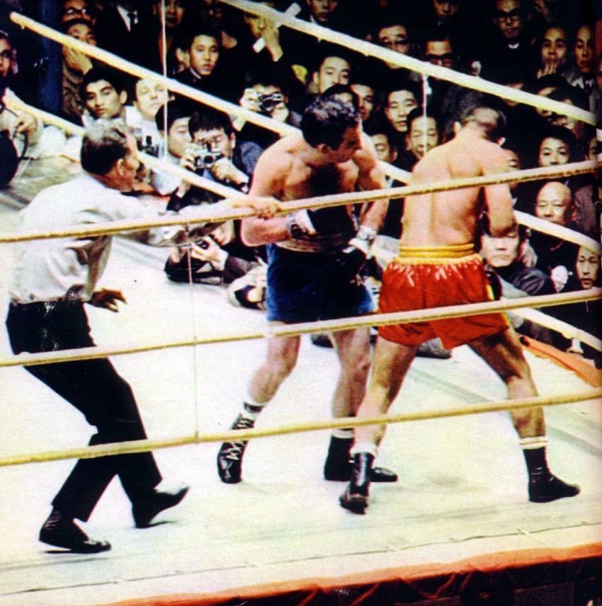 
    Su obra Maestra. Contra Fuji se vio a un Locche golpeador como pocas veces en la vida.
   