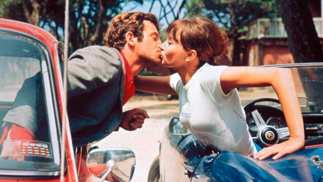 Pierrot le fou (1965) con Jean-Paul Belmondo y Anna Karina, dirigida por Jean-Luc Godard
