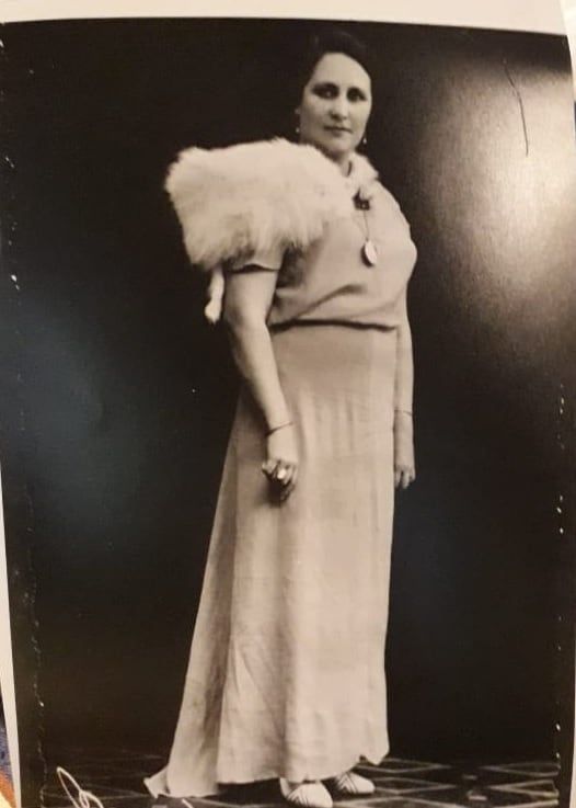 María Elena Catullo de Burgos, una mujer importante de nuestra cultura.