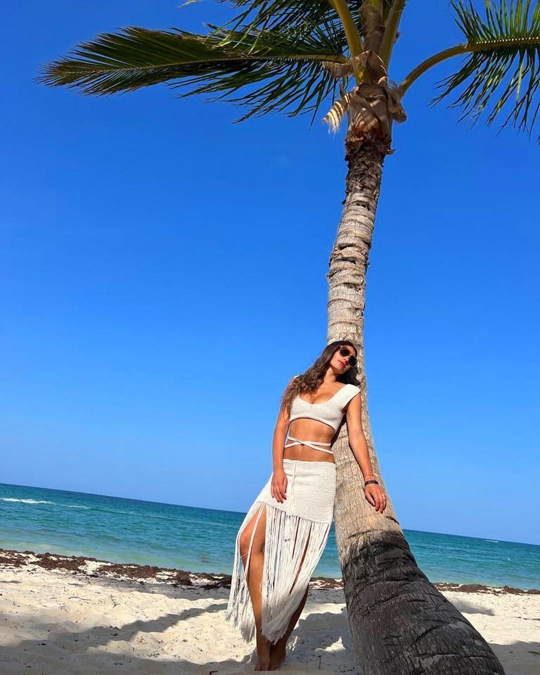 Pampita en pollera y top a crochet para Pampita by Ceferina