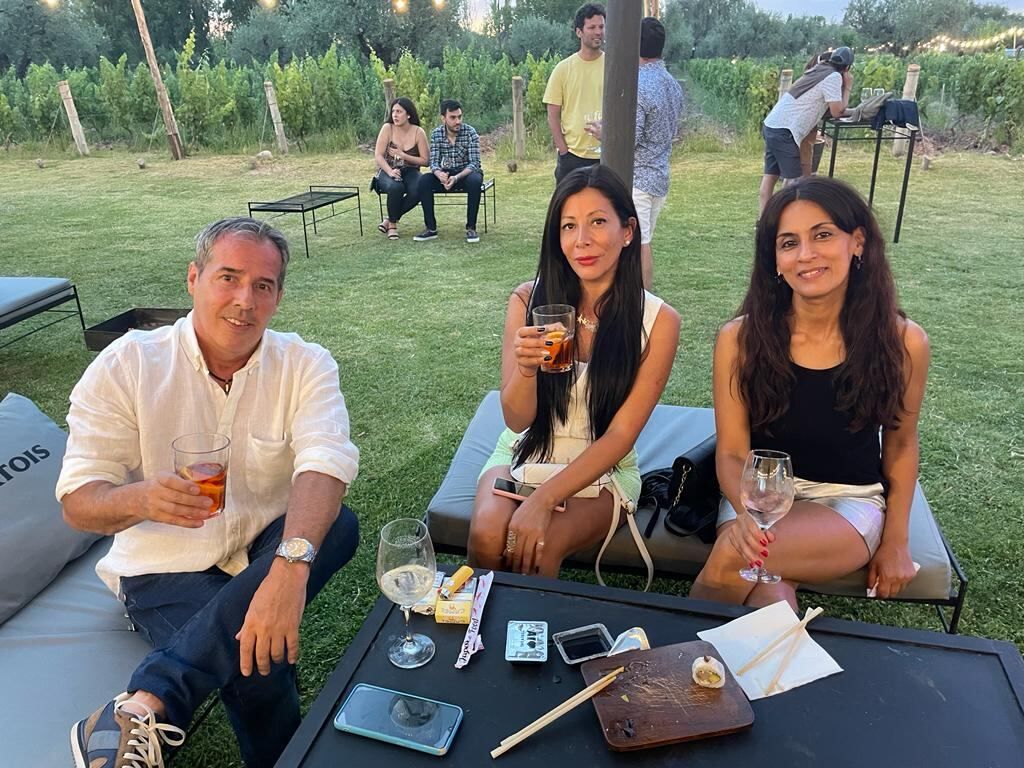 Ariel Huerta, Vanesa Votter y Samira Hom.