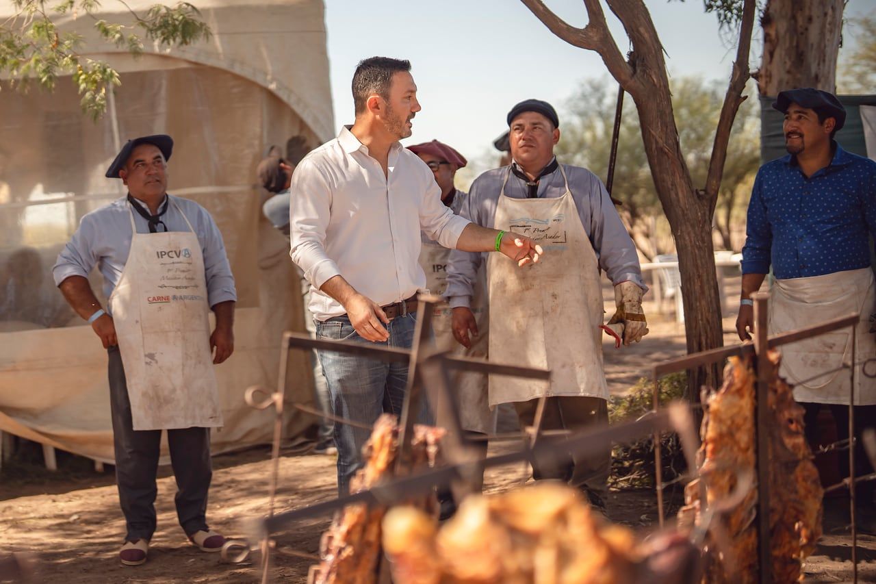 Luis Petri fue parte del lanzamiento de la Fiesta Nacional de la Ganadería.