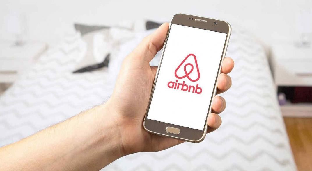 Airbnb dejó de aceptar pagos en pesos argentinos. Foto: Gentileza
