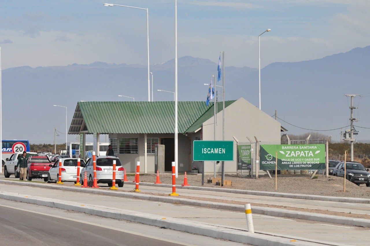 El Iscamen tiene barreas sanitarias en varios puntos de ingreso a Mendoza