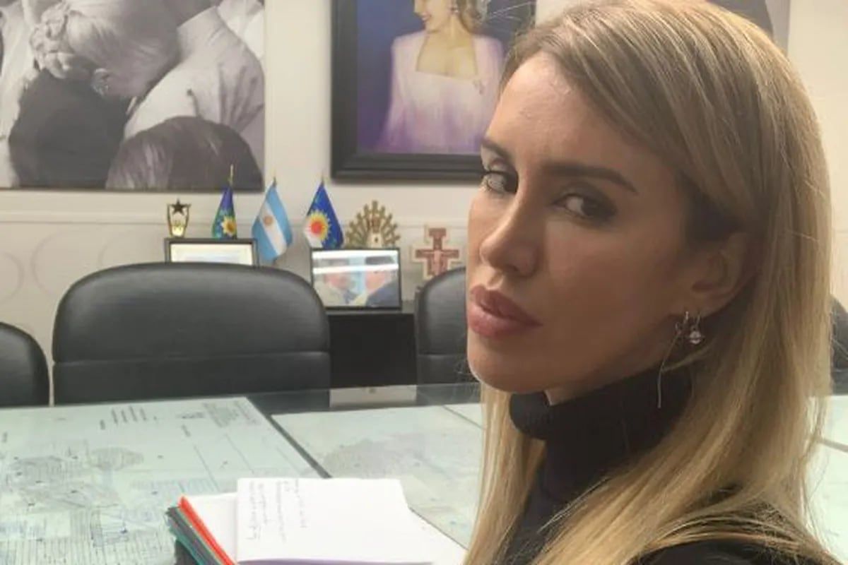Melody Rakauskas. La exsecretaria denunció a Espinoza por presunto abuso sexual.