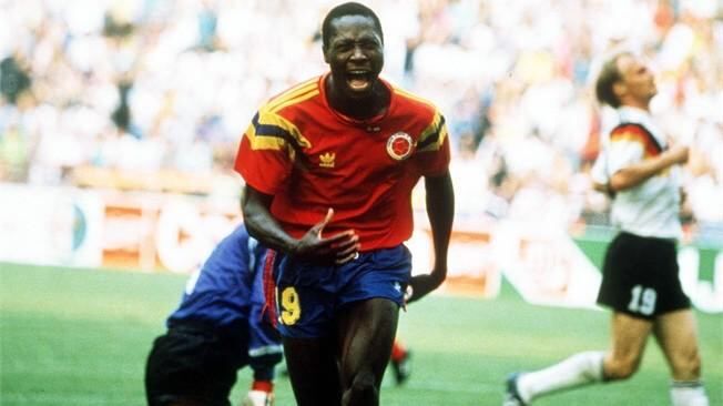 Freddy Rincón grita un gol para la Selección de Colombia. Fue un grandísimo jugador.