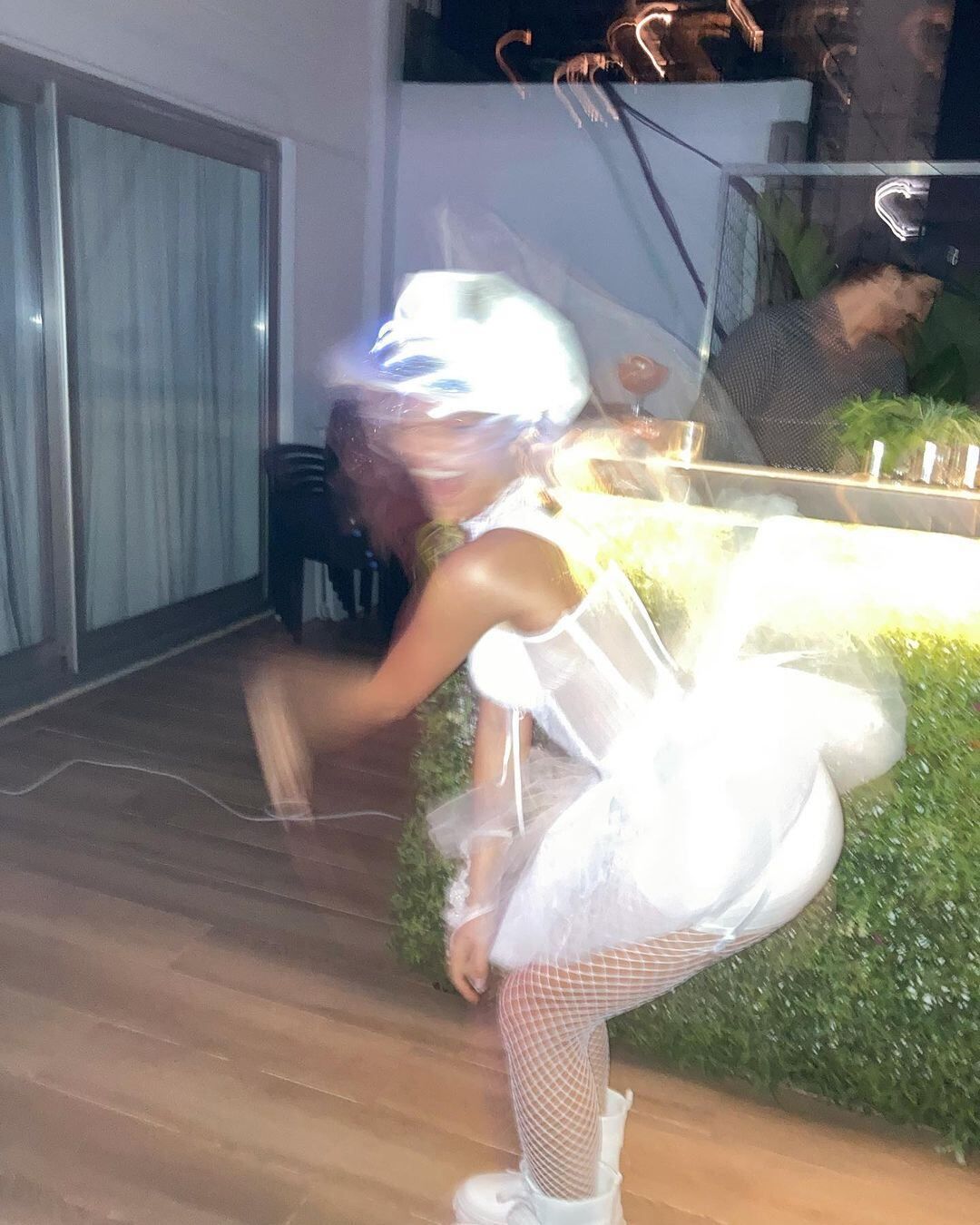 Las nuevas postales íntimas de la despedida de soltera de Stefi Roitman