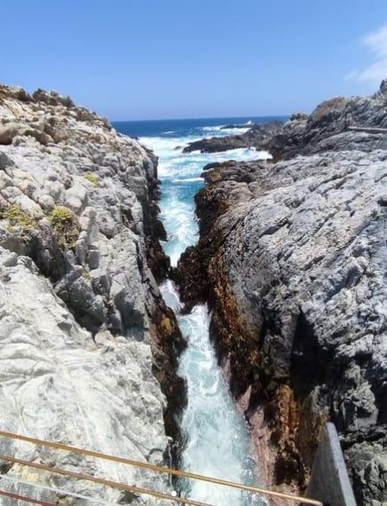 Unos 112.000 argentinos ya cruzaron a Chile: conocé Las Cujas, “el caribe chileno” a 400 km de Mendoza. Foto: Instagram @sebastianposso