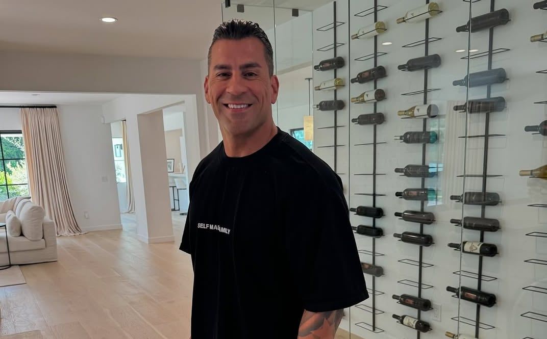 Instagram @selfmadefamilyinc