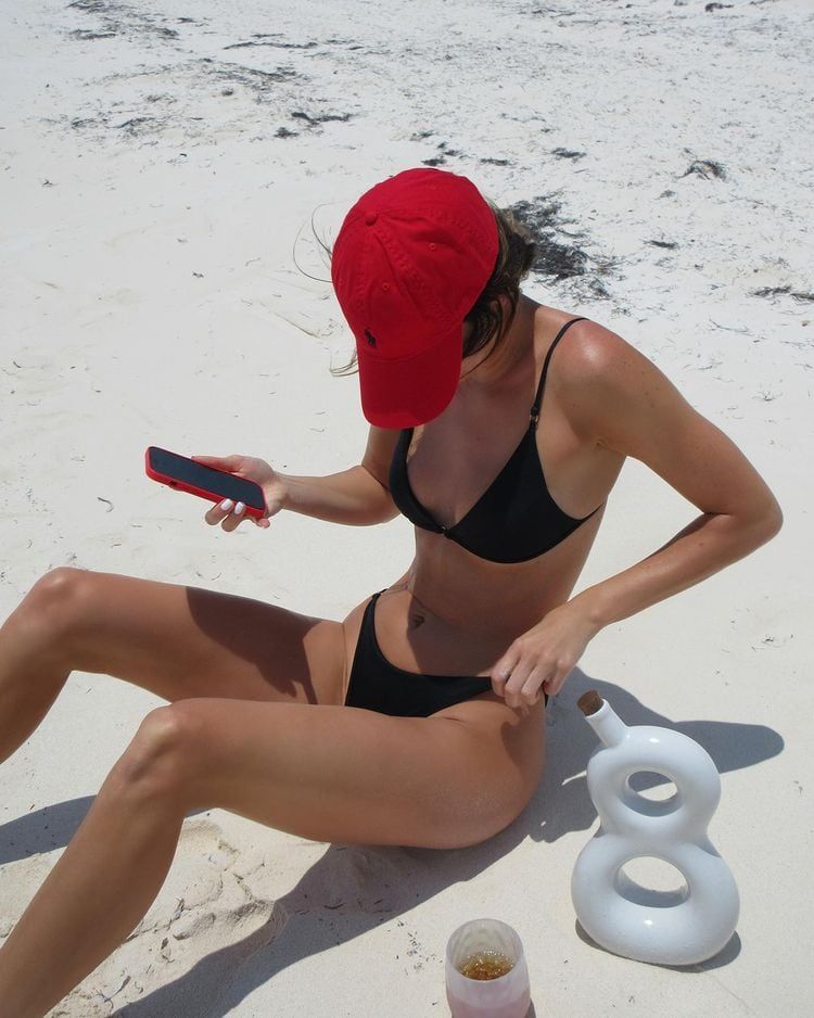 Kendall Jenner enamoró a todos desde la playa.