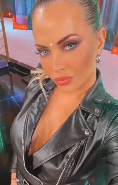 Alejandra Maglietti súper sexy.