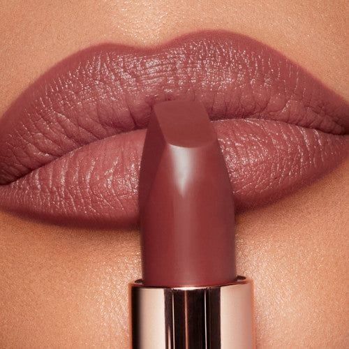 Los labiales son multiuso ya que se pueden usar también como rubor o sombra de ojos.