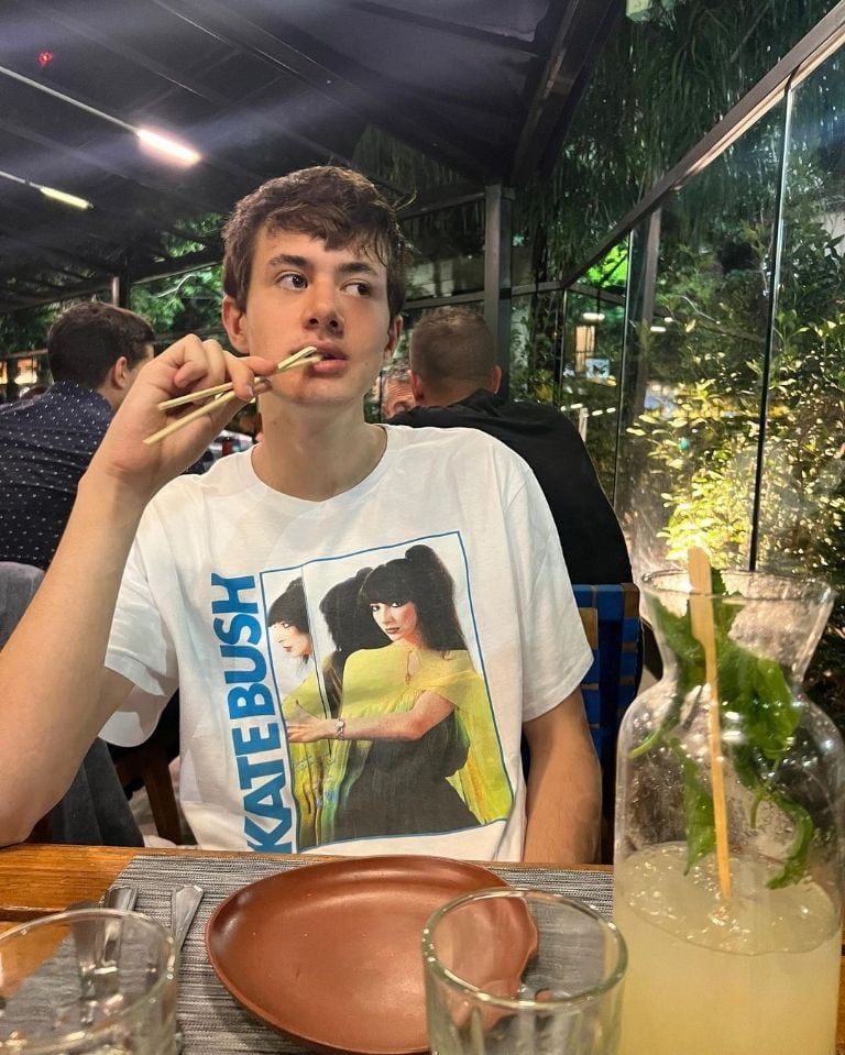 El hijo de Guillermina Valdés es todo un artista.