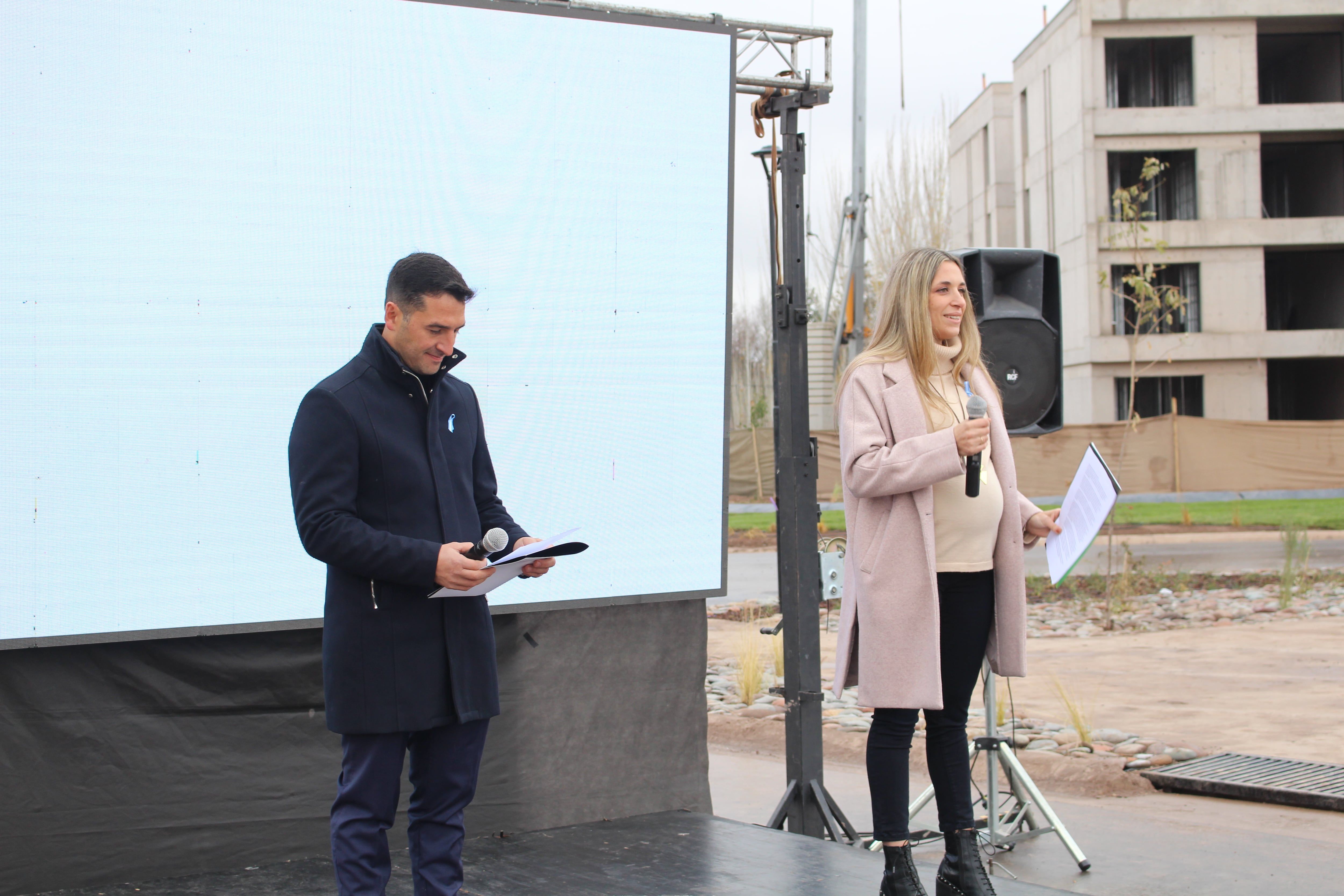 Mariana Cucchi, directora ejecutiva de Hyde Development y Daniel Savina, Director de la desarrolladora.
Fotos: Nicolás Guevara