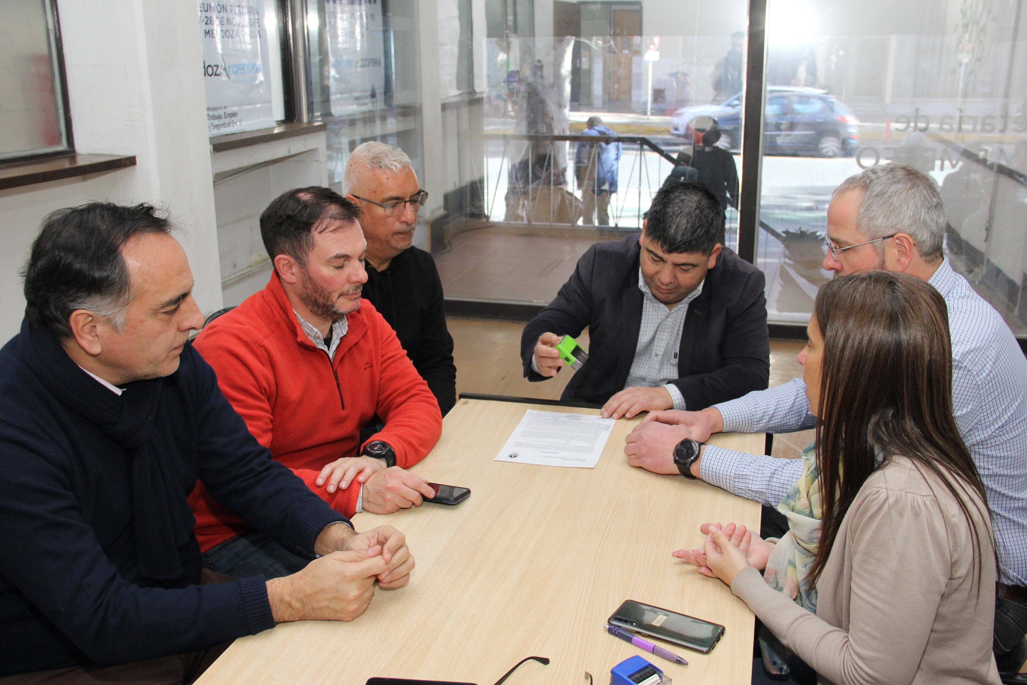 Fiscalía de Estado y Contaduría General de la Provincia aceptaron nuevos ítems atados al presentismo. Foto: Prensa Gobierno de Mendoza.