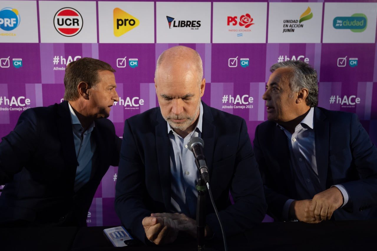 Alfredo Cornejo recibió el respaldo de Rodríguez Larreta en Mendoza, pero su preferida siempre fue Bullrich
 
Foto: Ignacio Blanco / Los Andes 