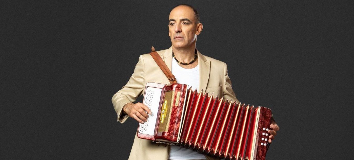 Mauricio Dayub es uno de los pocos confirmados en Mar del Plata y presentará su exitoso unipersonal.