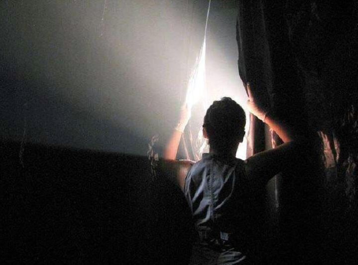 El experimento / caminarás por la línea marcada. Una de las puestas más interesantes de la Fiesta Provincial de Teatro de Mendoza.