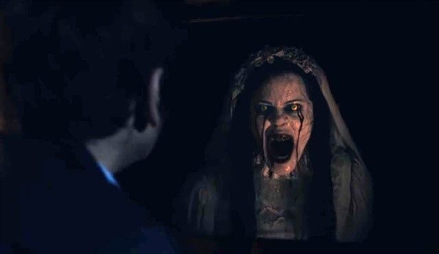 
    Terror. Con “La maldición de La Llorona”.
   