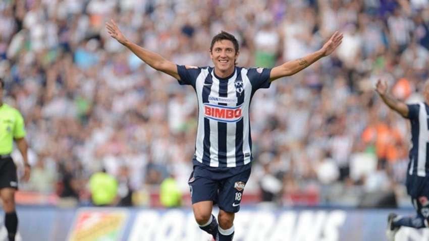 Neri Raúl Cardozo ganó muchos títulos con Rayados de Monterrey y se ganó el cariño de los hinchas. Es ídolo.