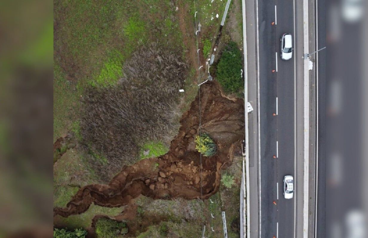 Socavón en Concón: ya es el cuarto deslizamiento de tierra en la Quinta Región desde 2023 (Foto gentileza)