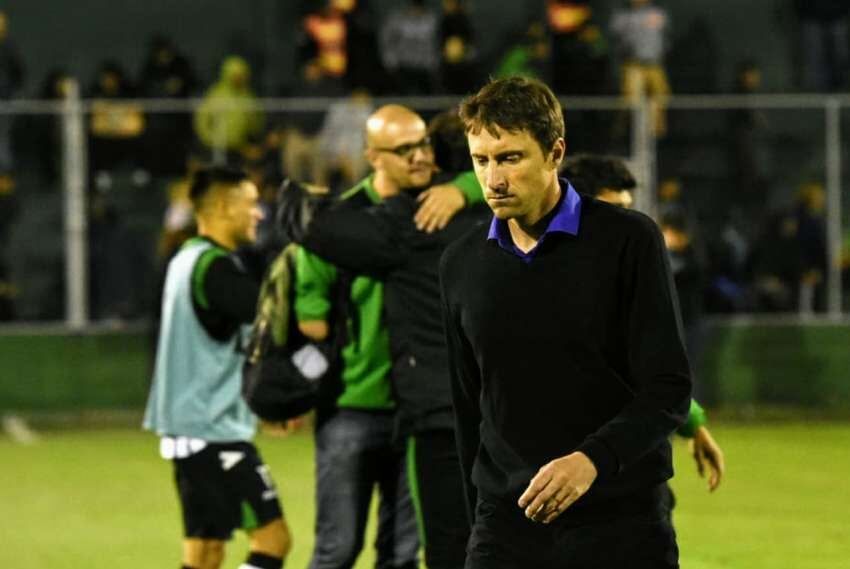 
Segunda derrota en fila. Suma Independiente, que venía de caer en casa con Estudiantes de Buenos Aires | Fotoreporter
   