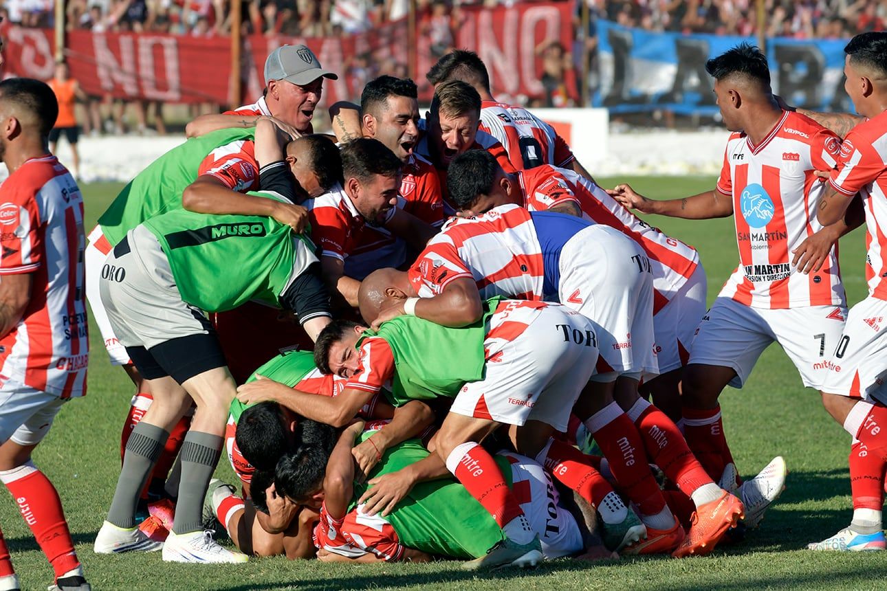 El Atlético Club San Martín venció a Unión de Villa Krause 3-1 en la final de ida del Torneo Regional Amateur zona Cuyo, la cual le permitirá acceder a un partido definitorio por un ascenso directo al Torneo Federal A edición 2023 Foto: Orlando Pelichotti 