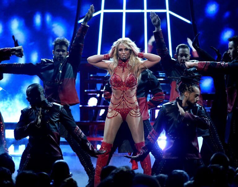 Britney Spears performs at the Billboard Music Awards at the T-Mobile Arena on Sunday, May 22, 2016, in Las Vegas\u002E (Photo by Chris Pizzello/Invision/AP) las vegas nevada eeuu britney spears entrega premios billboard music awards cantante presentacion entrega premios
