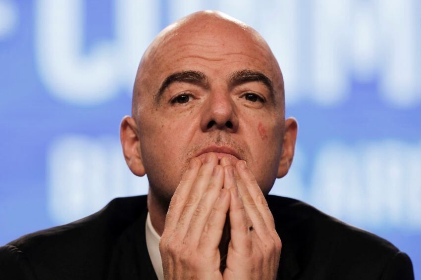 Gianni Infantino no tiene el apoyo de la UEFA para estas medidas. Foto: AP