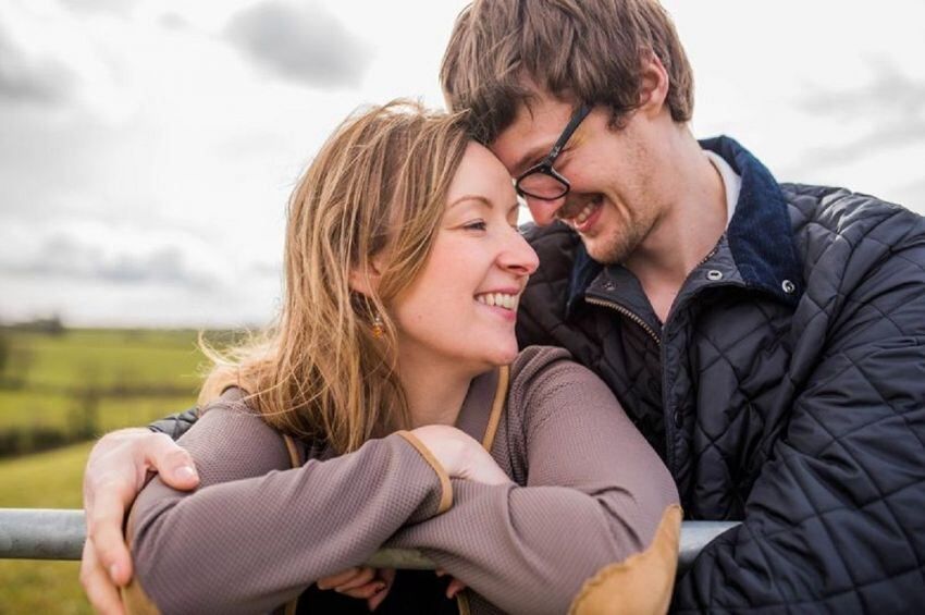 Kayleigh y su esposo Robert. | Mirror