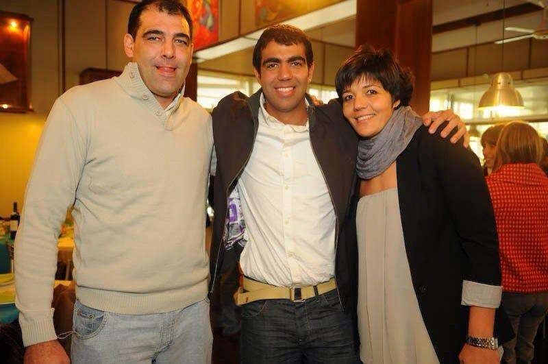 
    Diego, Juan Pablo y Carolina. Los tres hermanos que son motivo de orgullo de la familia Sánchez.
   