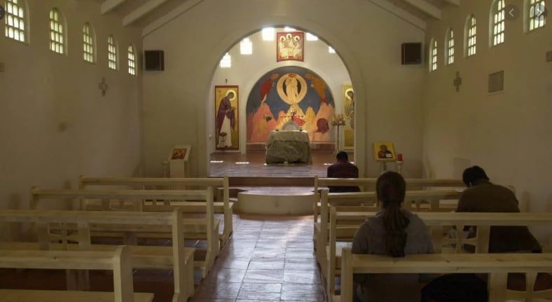 El monasterio del Cristo Orante (Tupungato) por dentro.