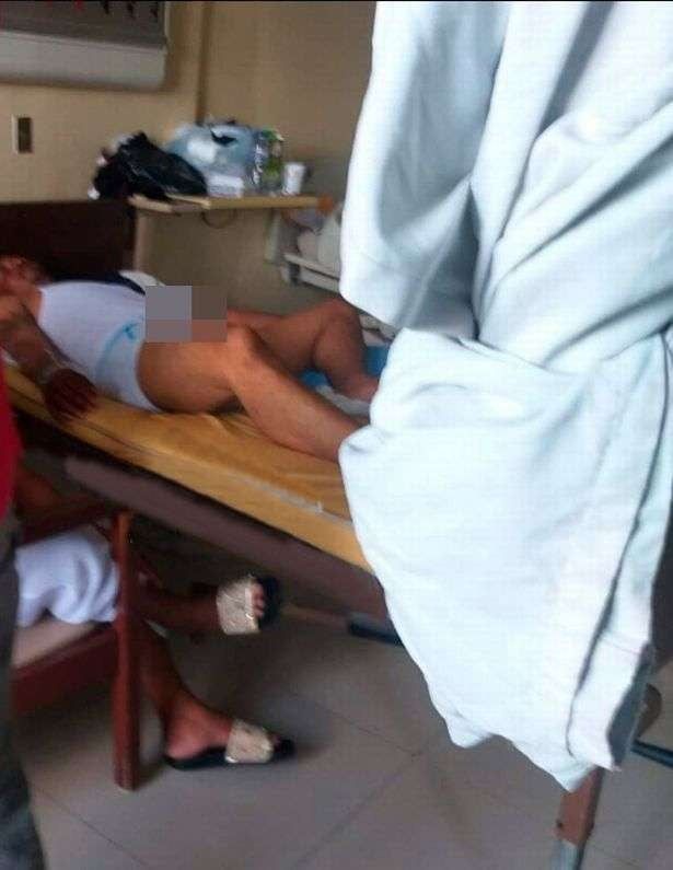 
    La víctima antes de ser atendido. Foto: Mirror.
   