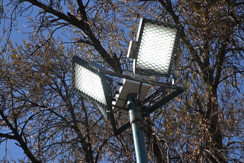 Godoy Cruz impulsa un sistema de ahorro de energía y antivandalismo en alumbrado público