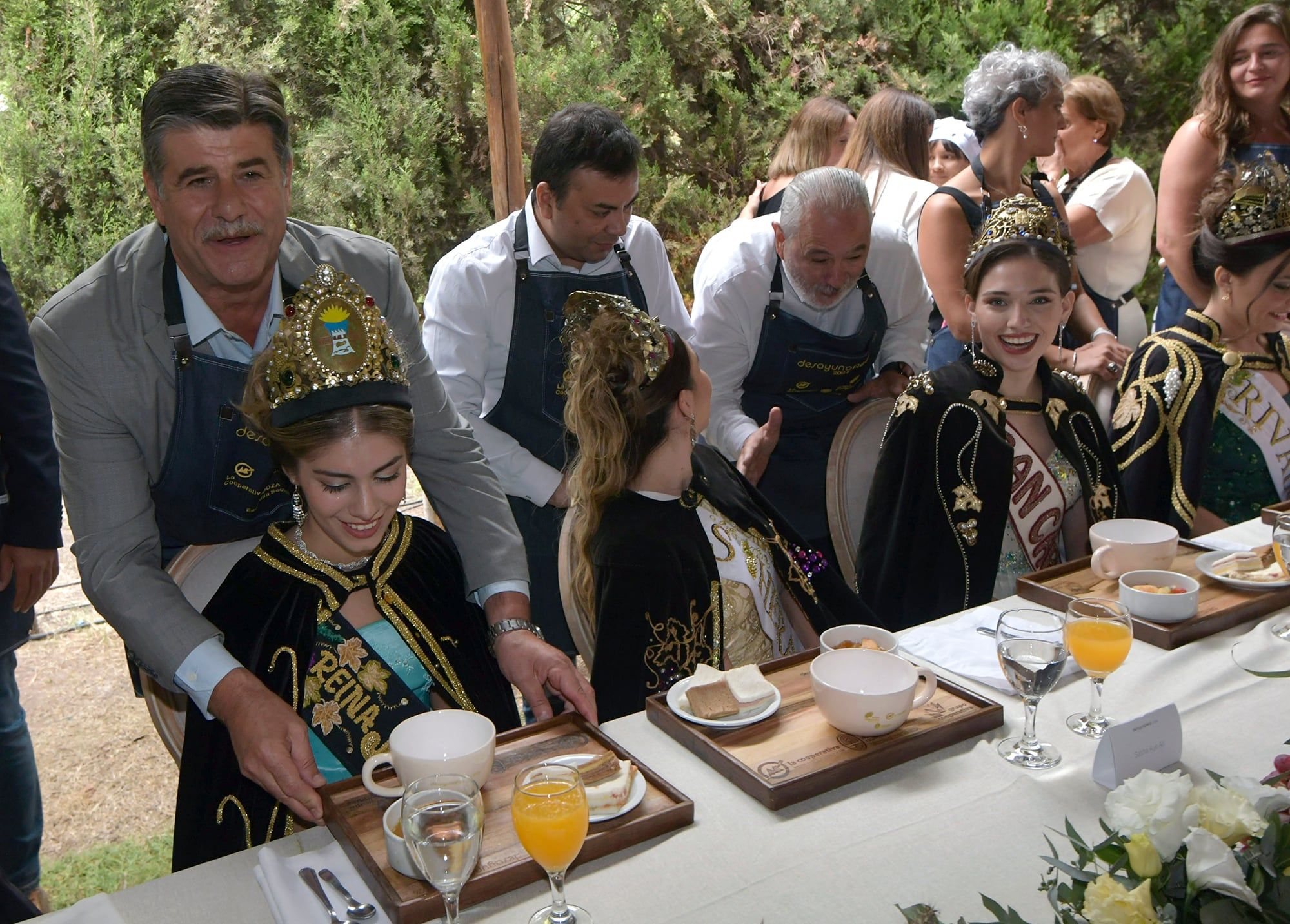 Desayuno de las reinas de la vendimia 2024 en el Museo FaderFoto: Orlando Pelichotti