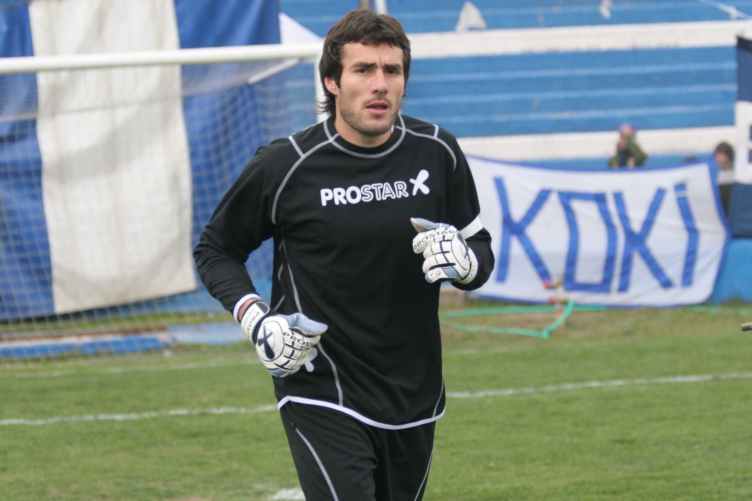 Diego Pozo defendió los tres palos de Godoy Cruz Antonio Tomba, club en el que se formó. / Los Andes