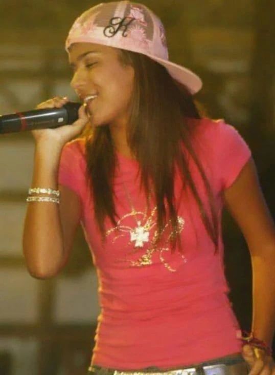 Así lucia Karol G de adolescente.