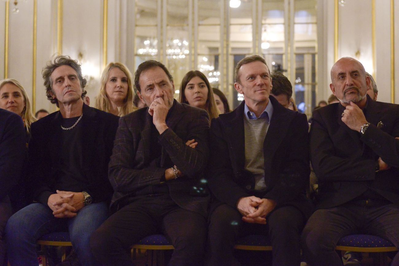 Diego Peretti, Martín Seefeld, Federico D'Elía y Alejandro Fiore (Foto: @LegisCABA)