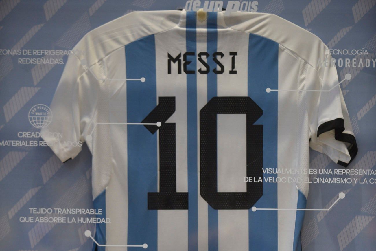 Templo del futbol camiseta de la seleccion Argentina camiseta de Messi Ramiro Pereyra