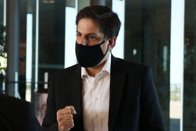 Trotta en su gira por las provincias del interior habla de un retorno a las clases "cuidado y seguro"