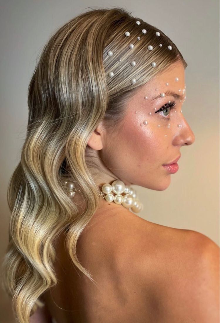 Las perlas son las protagonistas de esta tendencia.