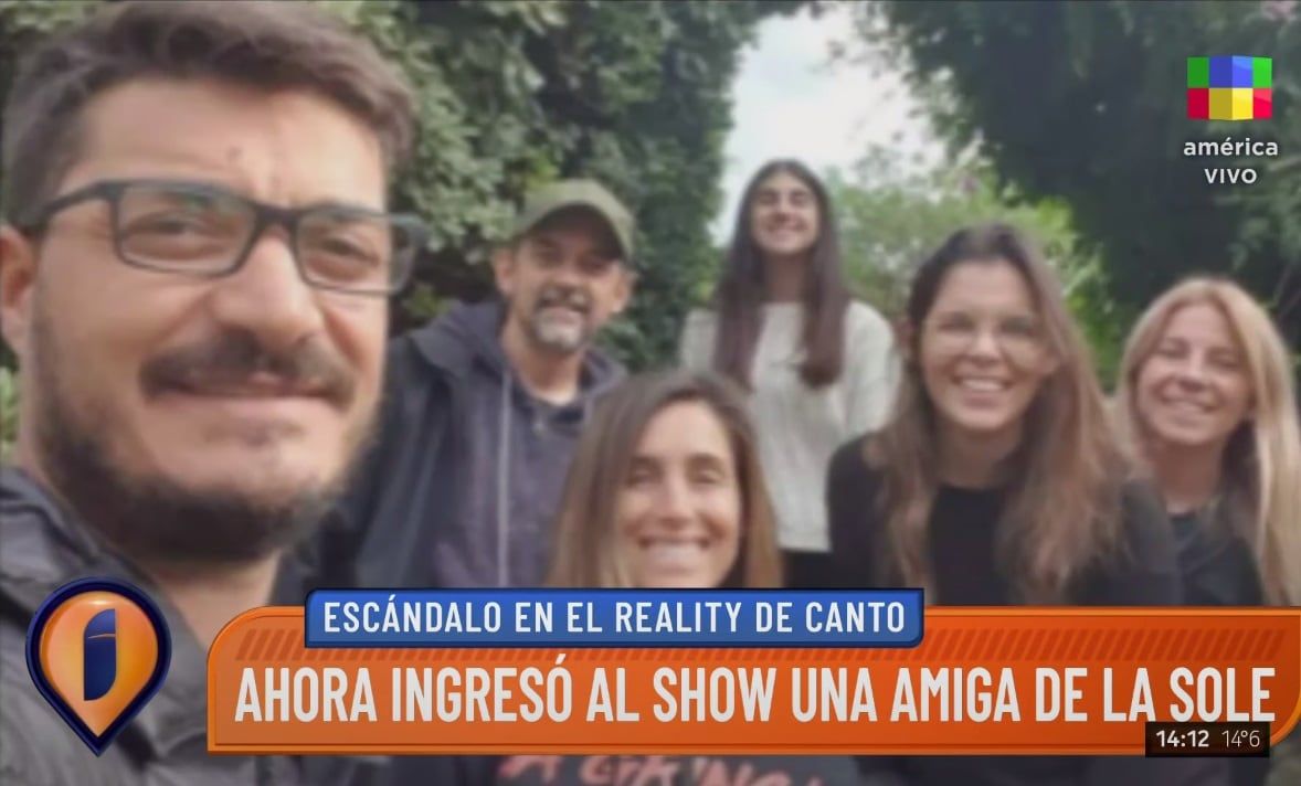 Las pruebas que exponen a La Sole como amiga de la mamá de Josefina Arenas, participante de La Voz Argentina -