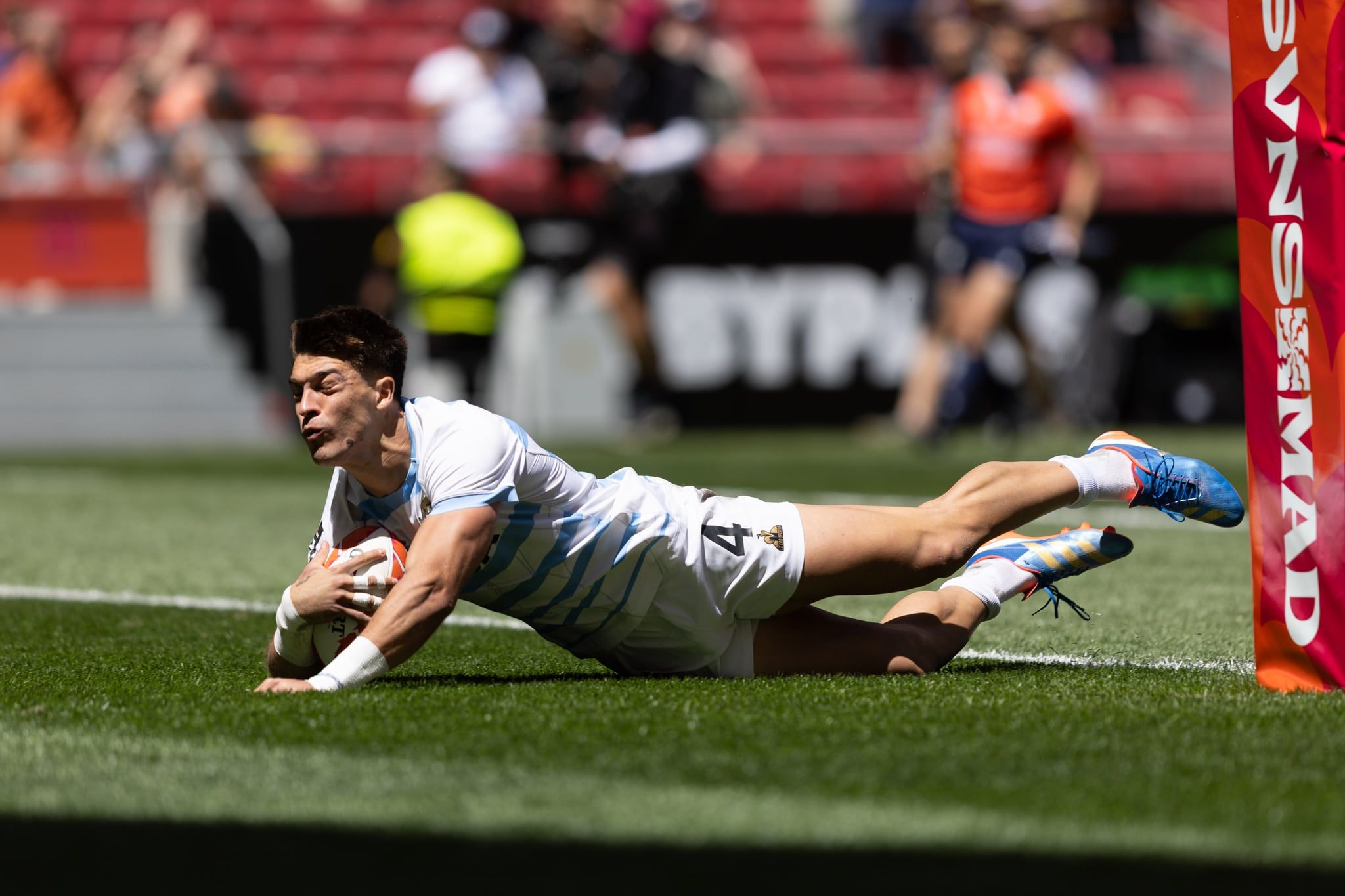 Tres tries de Matteo Graziano ante Nueva Zelanda en la semifinal. Foto: @lospumas7arg.