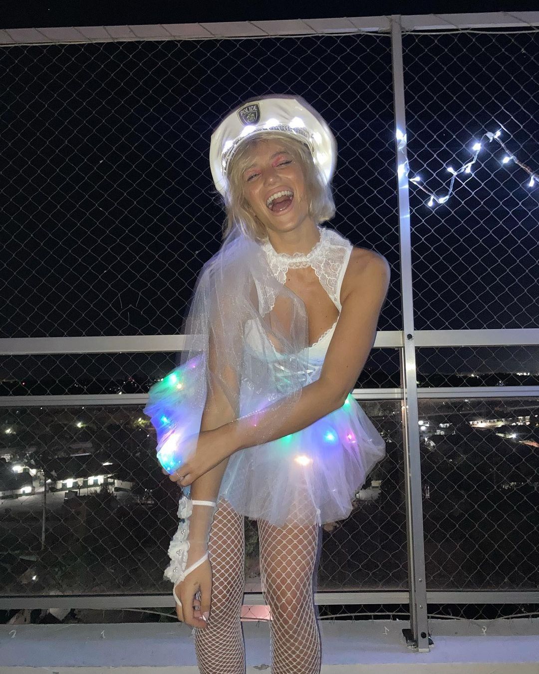 Las nuevas postales íntimas de la despedida de soltera de Stefi Roitman