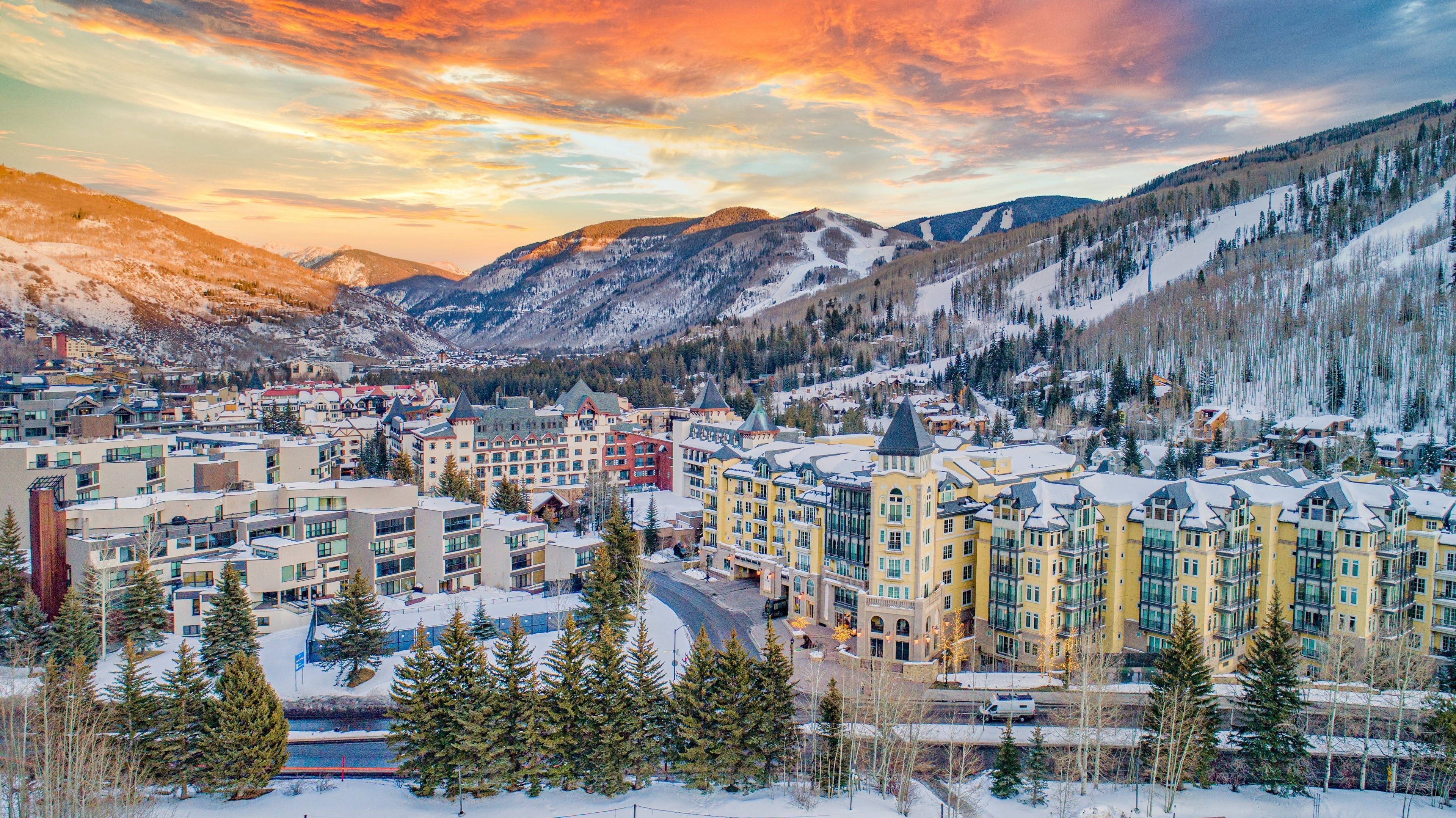 Vail Ski Resort, en Colorado, Estados Unidos, es uno de los destinos más elegidos por los argentinos que deciden participar del programa. Foto: captura web.