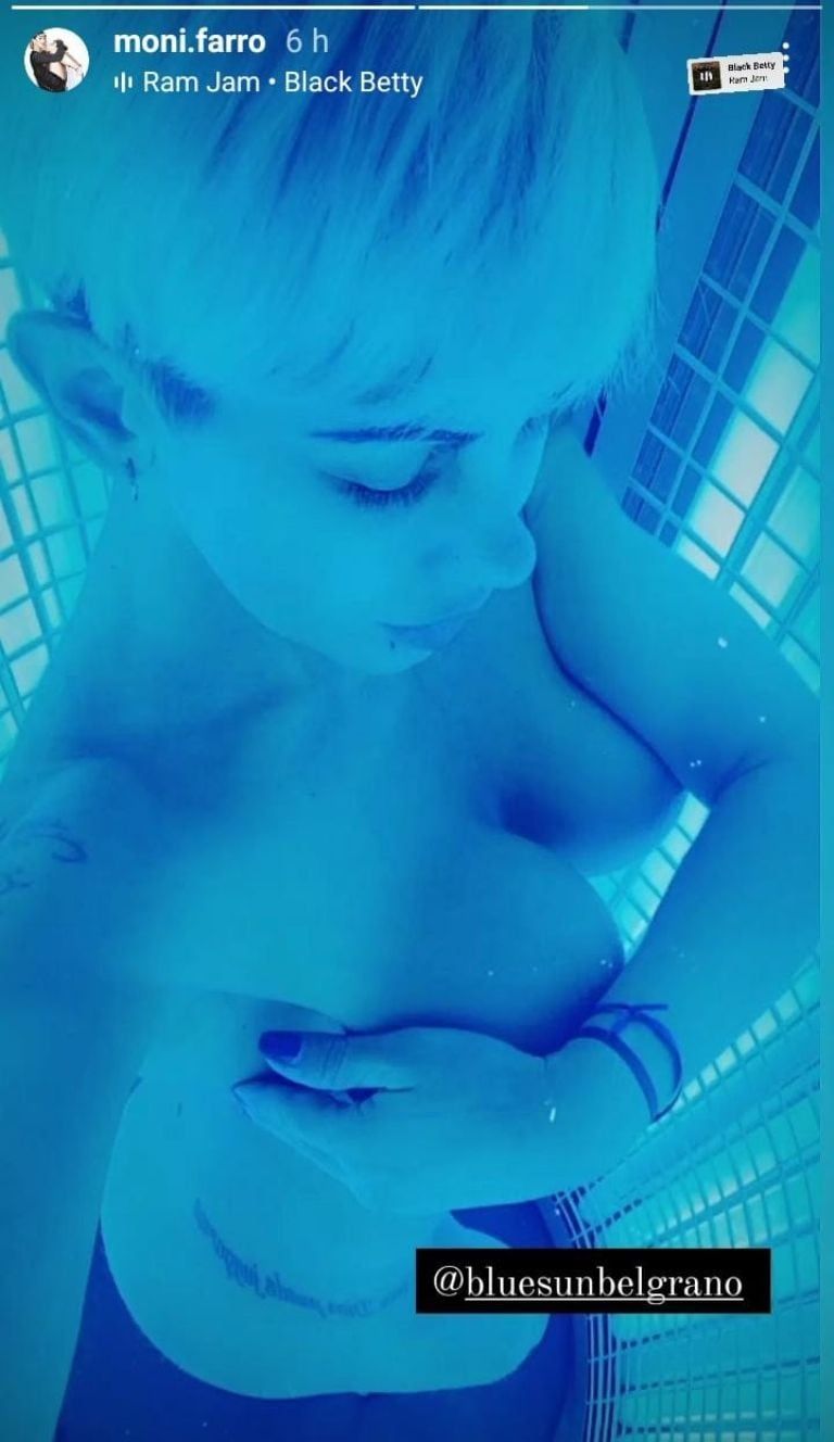 La vedette se mostró sin ropa y deleitó a sus fans